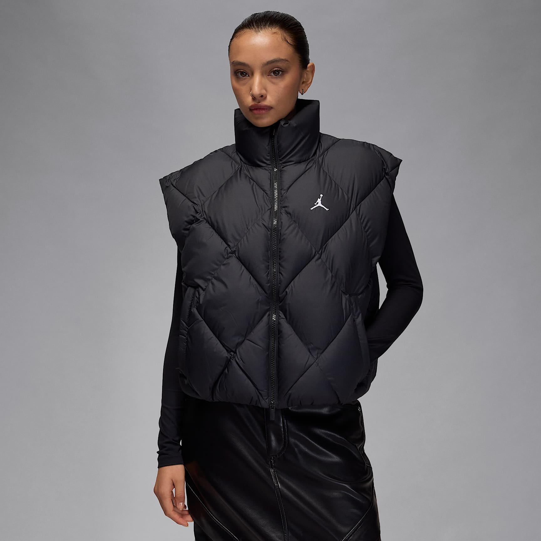 Jordan Brooklyn Women's Therma-FIT Quilted Puffer Vest. Nike.com